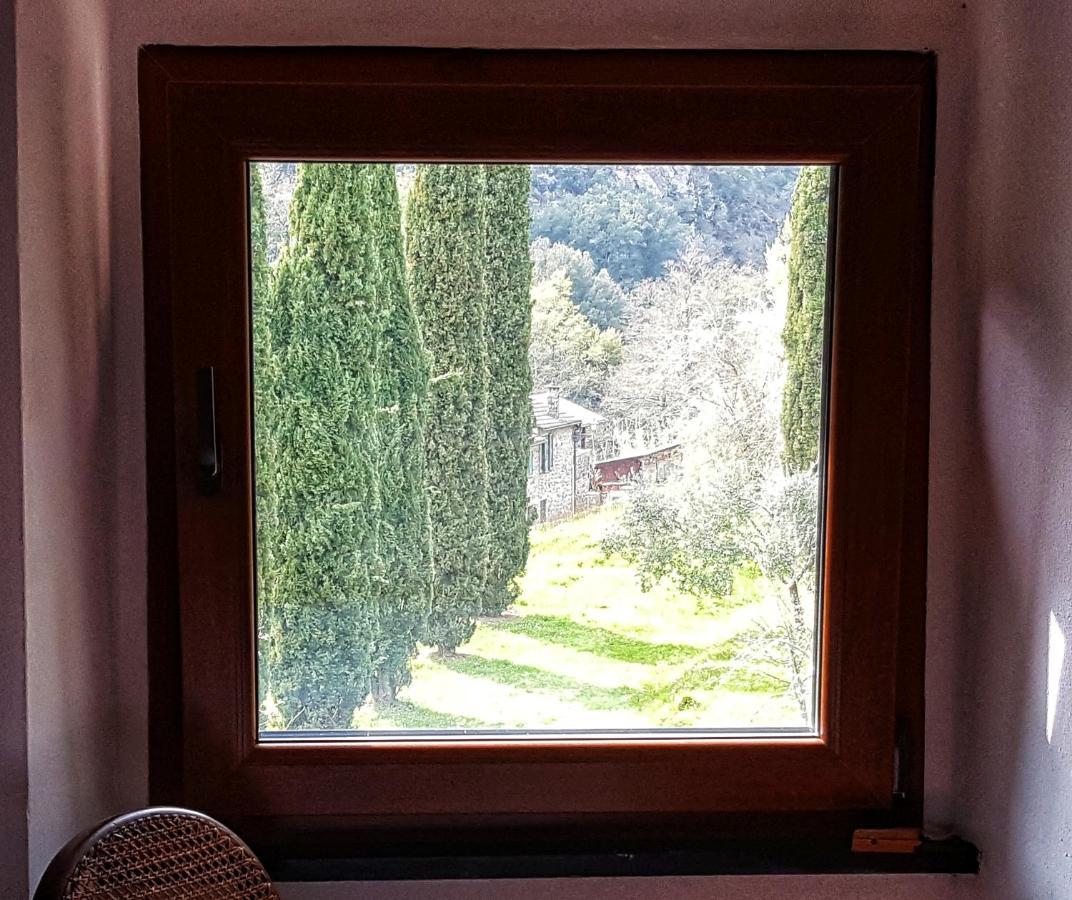 Bed and Breakfast Tre Ponti Castiglione Chiavarese Esterno foto