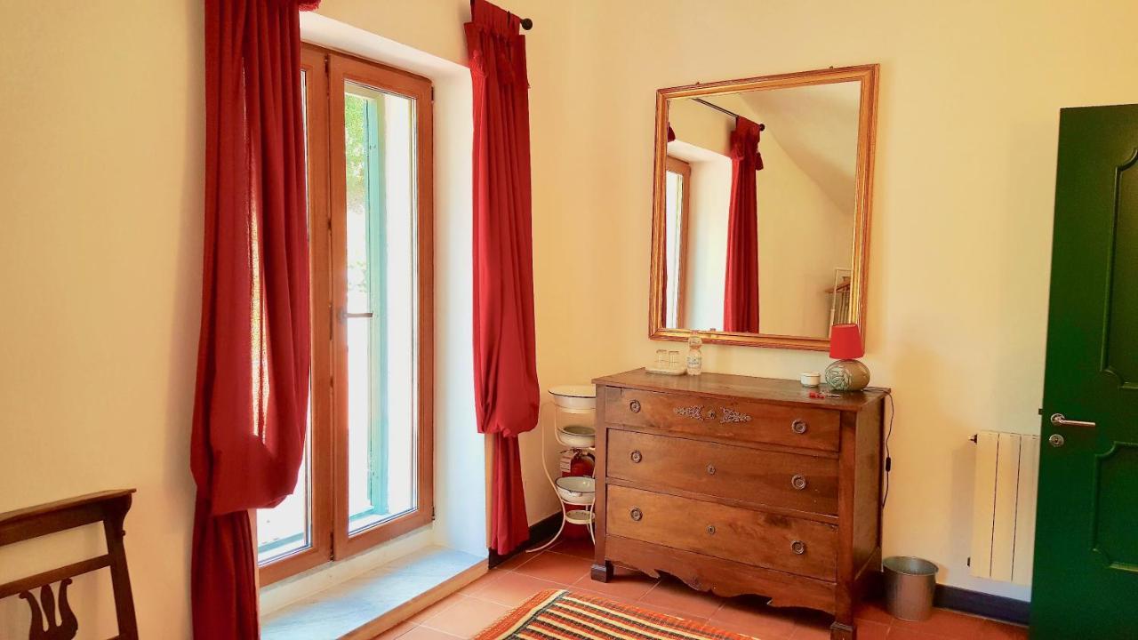 Bed and Breakfast Tre Ponti Castiglione Chiavarese Esterno foto
