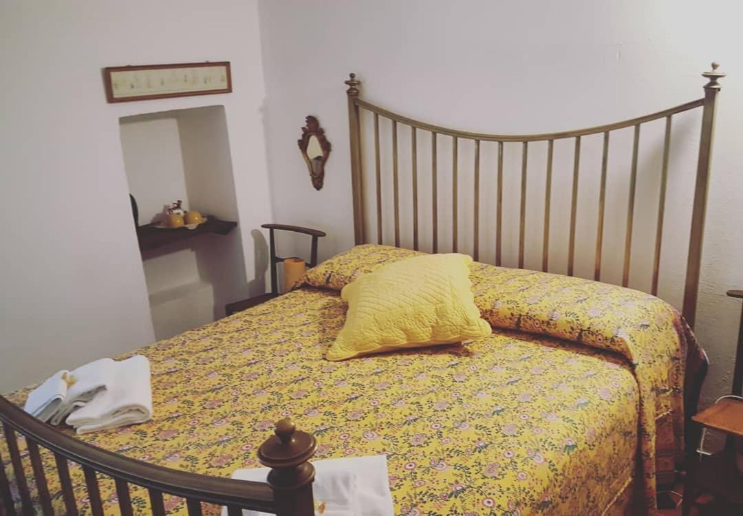 Bed and Breakfast Tre Ponti Castiglione Chiavarese Esterno foto